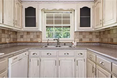 379 Hunt Road NW, Calhoun, GA 30701 - Photo 26