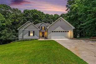 2266 Orion Ct, Grayson, GA 30017 - Photo 2