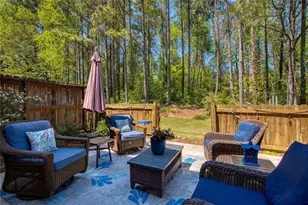 1404 Lexington Dr, Roswell, GA 30075 - Photo 36