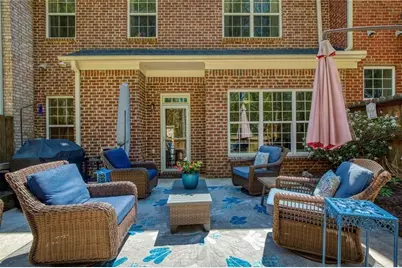 1404 Lexington Dr, Roswell, GA 30075 - Photo 34