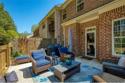 1404 Lexington Dr, Roswell, GA 30075 - Photo 38