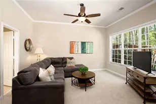 1404 Lexington Dr, Roswell, GA 30075 - Photo 10