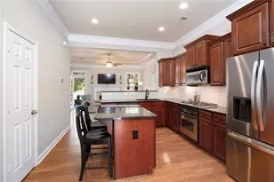 1404 Lexington Dr, Roswell, GA 30075 - Photo 14