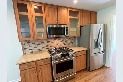 13580 Weycroft Circle, Alpharetta, GA 30004 - Photo 2