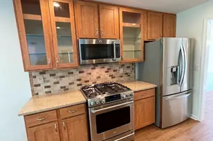 13580 Weycroft Cir, Alpharetta, GA 30004 - Photo 2