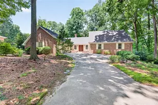 2220 Valley Creek Cir, Snellville, GA 30078 - Photo 46