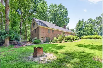 2220 Valley Creek Circle, Snellville, GA 30078 - Photo 42