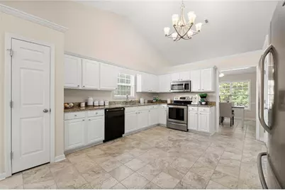 4011 Lafayette Way, Loganville, GA 30052 - Photo 10