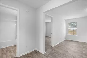 510 Saint James Ct, Lawrenceville, GA 30044 - Photo 26