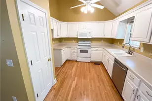 144 Mims Dr, Calhoun, GA 30701 - Photo 4