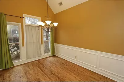 1360 Eastgate Court SE, Atlanta, GA 30316 - Photo 4