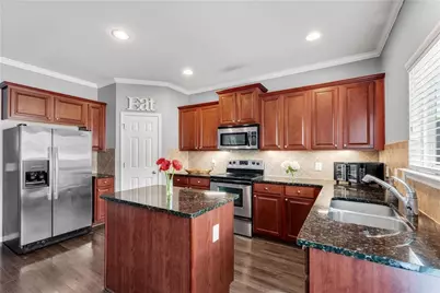3039 Liberty Way, Atlanta, GA 30318 - Photo 12