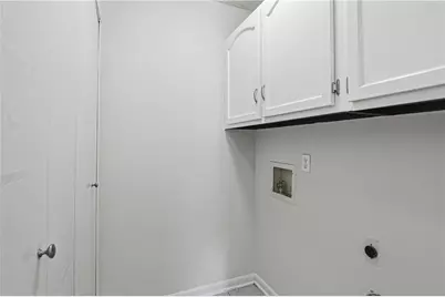 1329 Surrey Lane SW #7, Marietta, GA 30008 - Photo 16