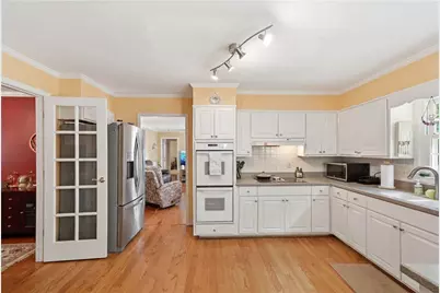 7610 Nesbit Ferry Road, Sandy Springs, GA 30350 - Photo 10