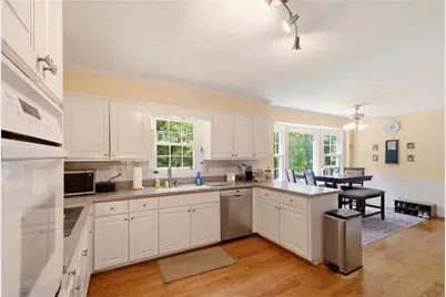7610 Nesbit Ferry Road, Sandy Springs, GA 30350 - Photo 8