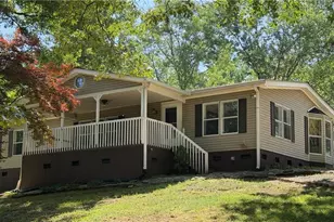 7911 Belton Bridge Rd, Lula, GA 30554 - Photo 2