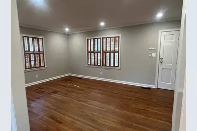 1192 Kingsley Circle NE, Atlanta, GA 30324 - Photo 8
