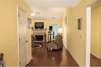 534 Triumph Way, Winder, GA 30680 - Photo 6