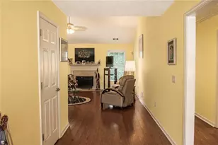 534 Triumph Way, Winder, GA 30680 - Photo 6