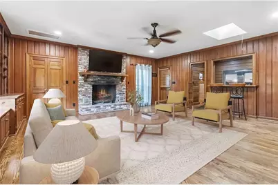 1367 Lansdowne Court SW, Marietta, GA 30008 - Photo 4