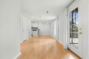 11190 Abbotts Station Dr, Johns Creek, GA 30097 - Photo 22