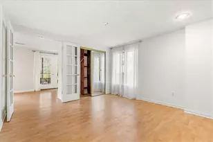 11190 Abbotts Station Dr, Johns Creek, GA 30097 - Photo 20