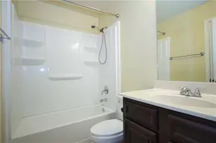 793 Kaitlyn Dr, Loganville, GA 30052 - Photo 36