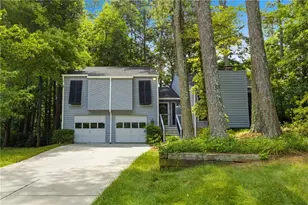 5168 Ashland Ct SW, Lilburn, GA 30047 - Photo 2