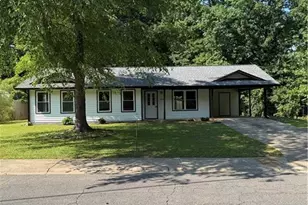 4635 Lois Dr, Buford, GA 30518 - Photo 14