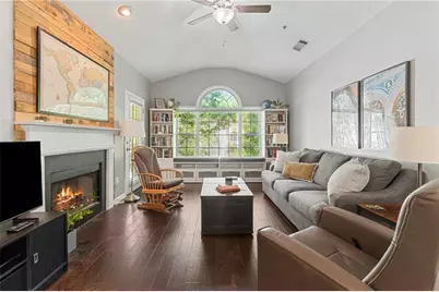 210 Spring Heights Lane SE #2, Smyrna, GA 30080 - Photo 4