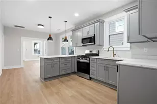 27 Booker St NW, Atlanta, GA 30314 - Photo 10