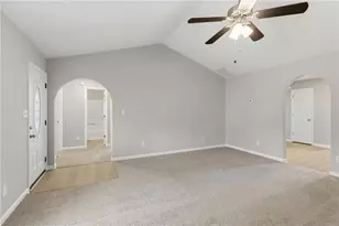 6531 Gina Agha Cir, Lithonia, GA 30038 - Photo 8