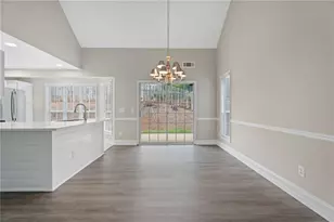 920 Cobb Place Manor Dr, Marietta, GA 30066 - Photo 10