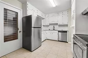 3934 Ensign Ct, Atlanta, GA 30341 - Photo 6