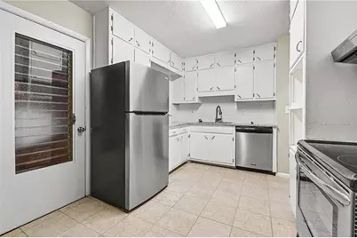 3934 Ensign Court, Atlanta, GA 30341 - Photo 6