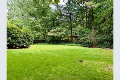 2704 Sunny Lane SE, Marietta, GA 30067 - Photo 14