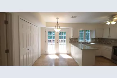 190 Barrington Drive Drive E, Roswell, GA 30076 - Photo 6