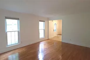 190 Barrington Dr Dr E, Roswell, GA 30076 - Photo 4