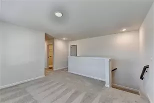 696 Rodeo Dr, Auburn, GA 30011 - Photo 16