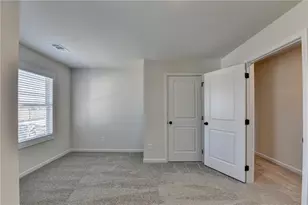 696 Rodeo Dr, Auburn, GA 30011 - Photo 24