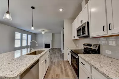 696 Rodeo Drive, Auburn, GA 30011 - Photo 12