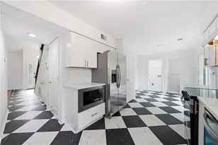 1028 Pepperwood Trail, Norcross, GA 30093 - Photo 10