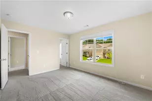 422 Auburn Crossing Dr, Auburn, GA 30011 - Photo 22