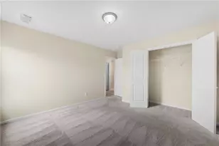 422 Auburn Crossing Dr, Auburn, GA 30011 - Photo 28