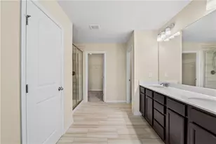 422 Auburn Crossing Dr, Auburn, GA 30011 - Photo 16