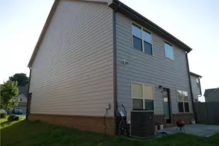 2126 Bridgewater Pass, Hampton, GA 30228 - Photo 10