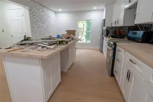 1913 Flintwood Dr SE, Atlanta, GA 30316 - Photo 6