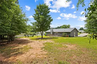 5671 Raintree Trce, Oakwood, GA 30566 - Photo 8