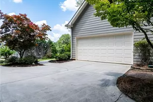 2054 Harmony Dr, Canton, GA 30115 - Photo 4