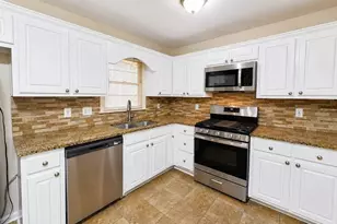 1026 Casa Dr, Clarkston, GA 30021 - Photo 4